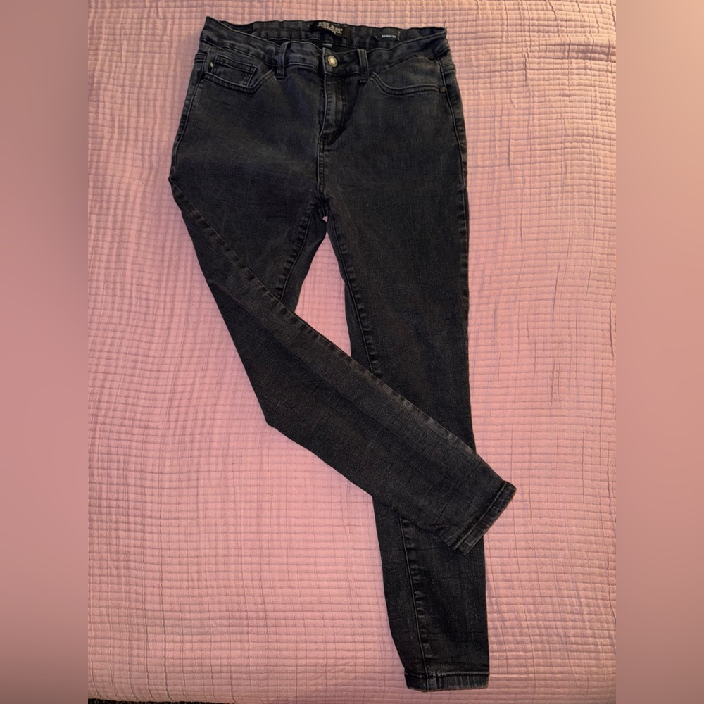 “Judy Blue” Black Skinny Jeans